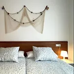 Apartament Lets Holidays Near Tossa 2 *