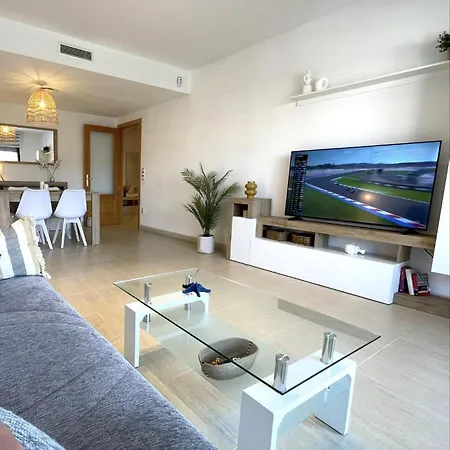 Lets Holidays Near Tossa 2 Апартаменты *
