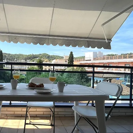 Near Tossa 2 Апартаменты *