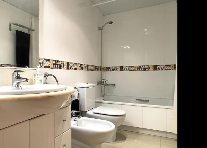 Near Tossa 2 公寓 滨海托萨